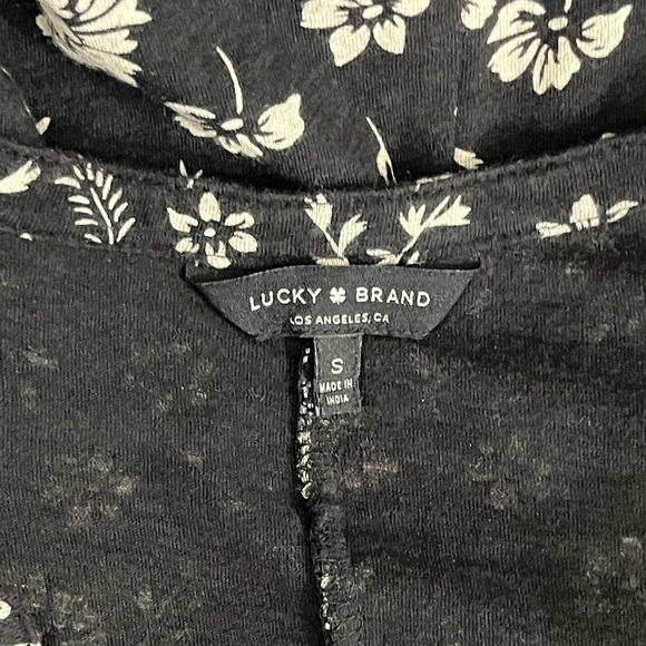 Lucky Brand Top Size S - Picture 5 of 5